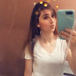 Meet your Posher, Brooke